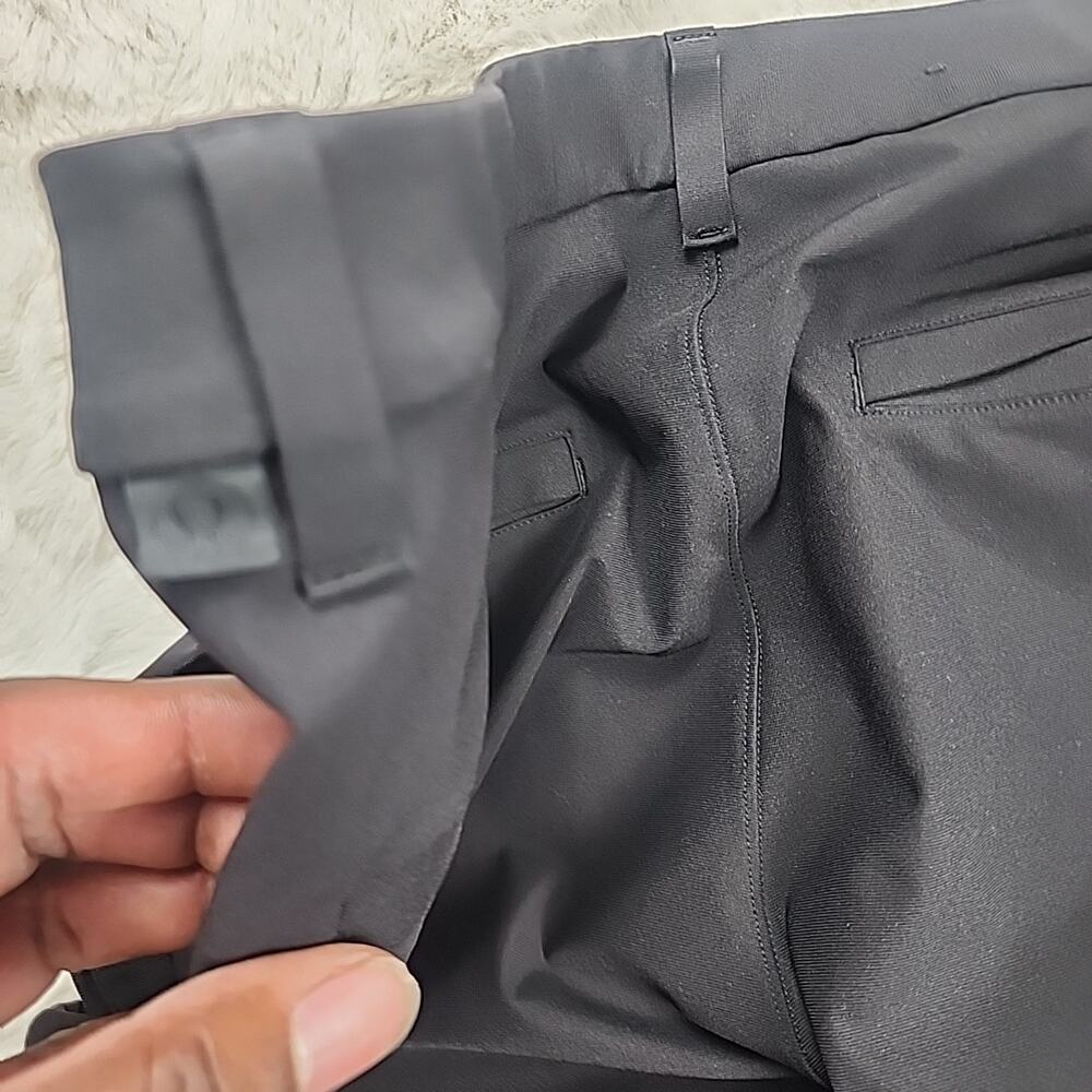 Lululemon ABC Pants Mens 38 (38x32) Black Classic Stretch Warpstreme LM5AR3S - Picture 9 of 9